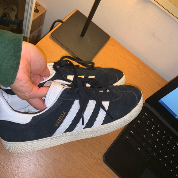 black gazelle shoes